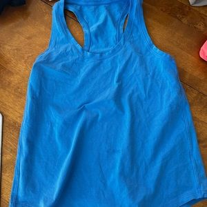 Lululemon blue tank 6 nwot racer back love tank